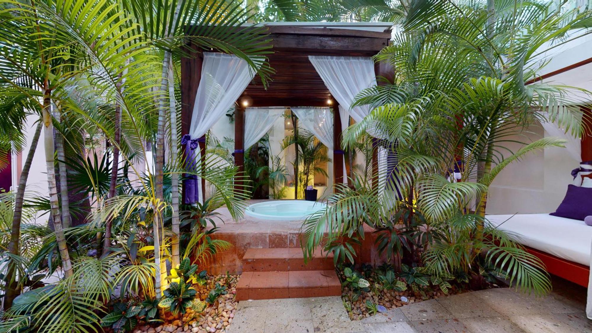 Oasis Palm Hotell Cancún Eksteriør bilde