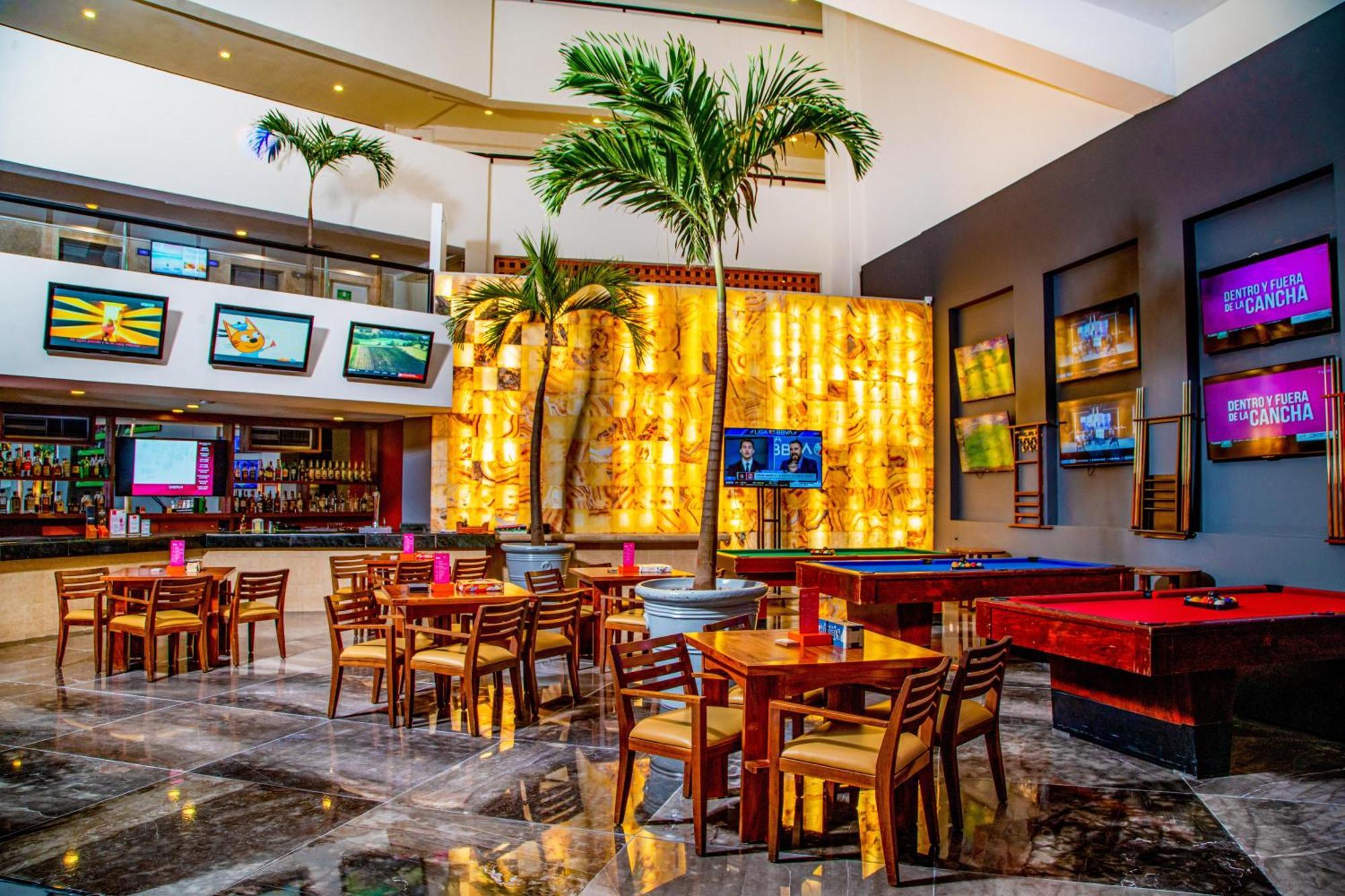 Oasis Palm Hotell Cancún Eksteriør bilde